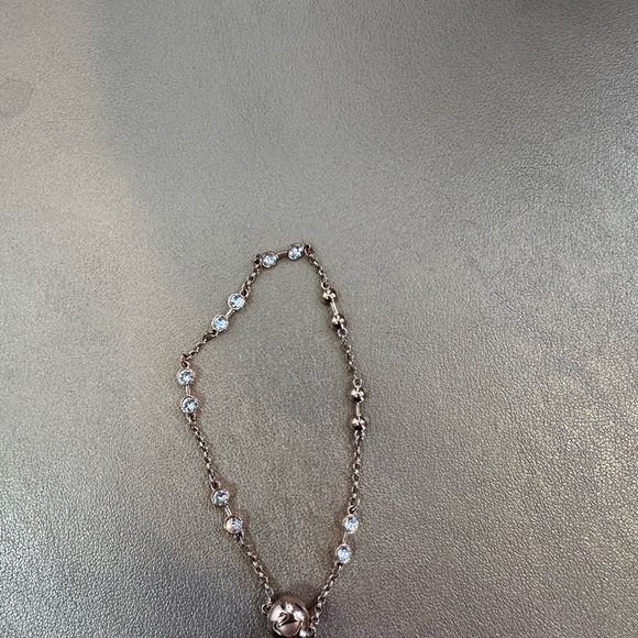 Swarovski brand Elegant rose gold plated Bracelet with Crystal Accents - Picture 2 of 2